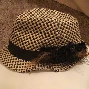 Straw checkered fedora hat beautiful feathered pin